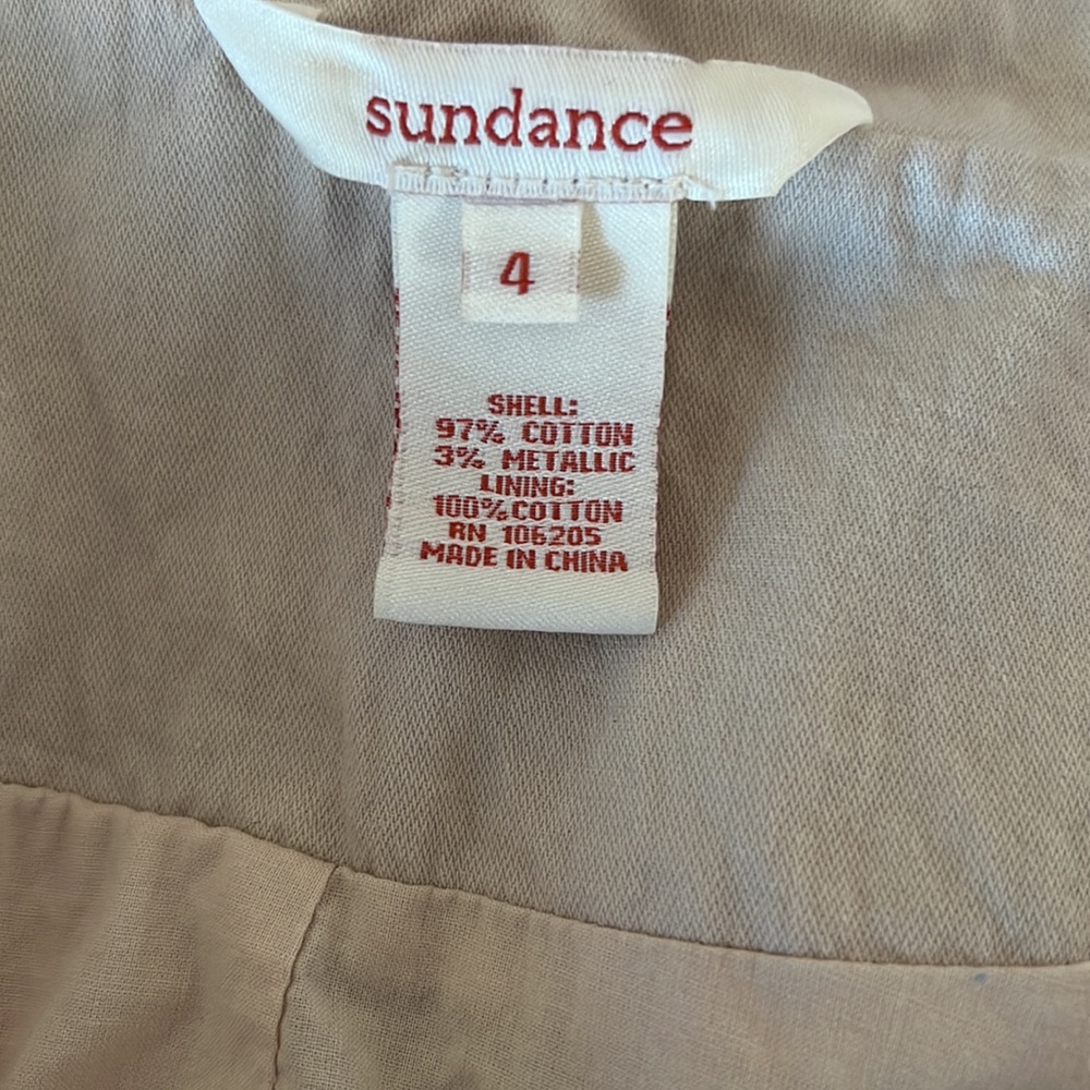 Sundance Ruched Light Jacket - Picture 5 of 6
